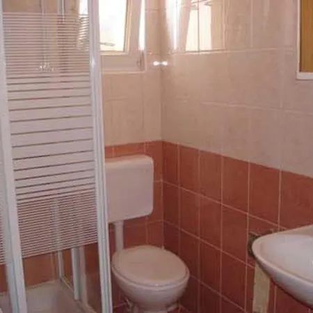Studio Apartment In Gradac With Sea View, Balcony, Air Conditioning, Wifi 4238-2
